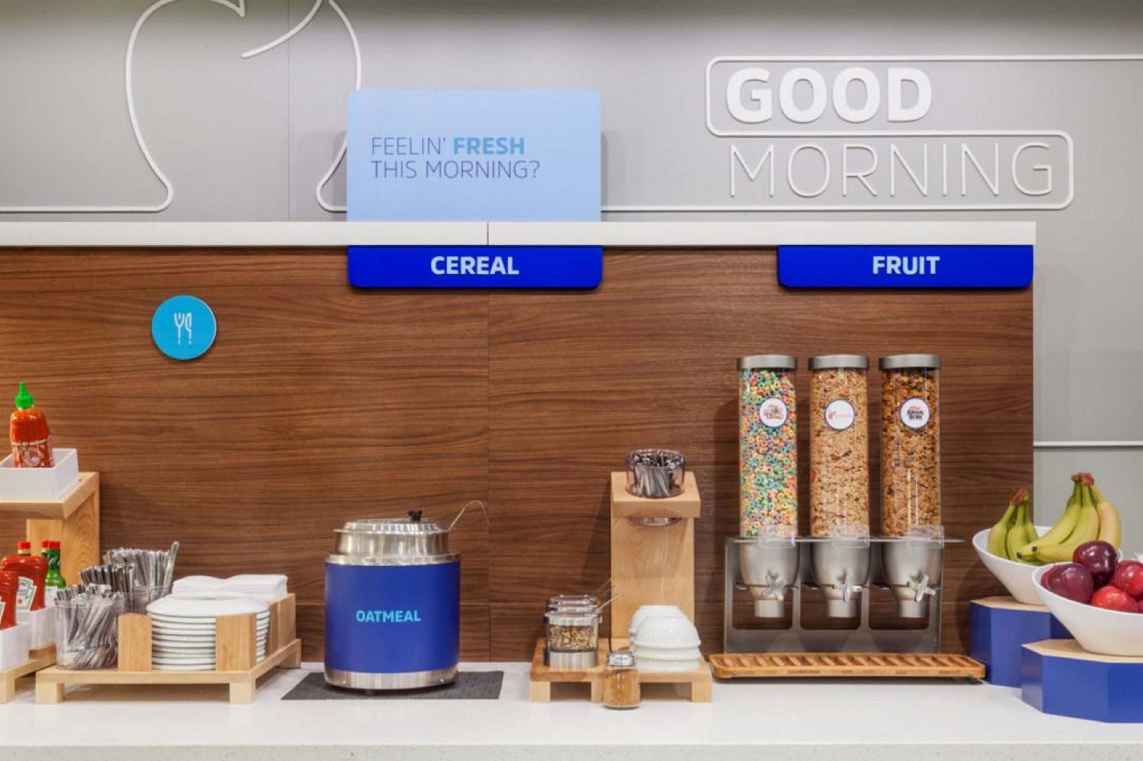 Holiday Inn Express Hotel & Suites Lincoln South By Ihg Esterno foto