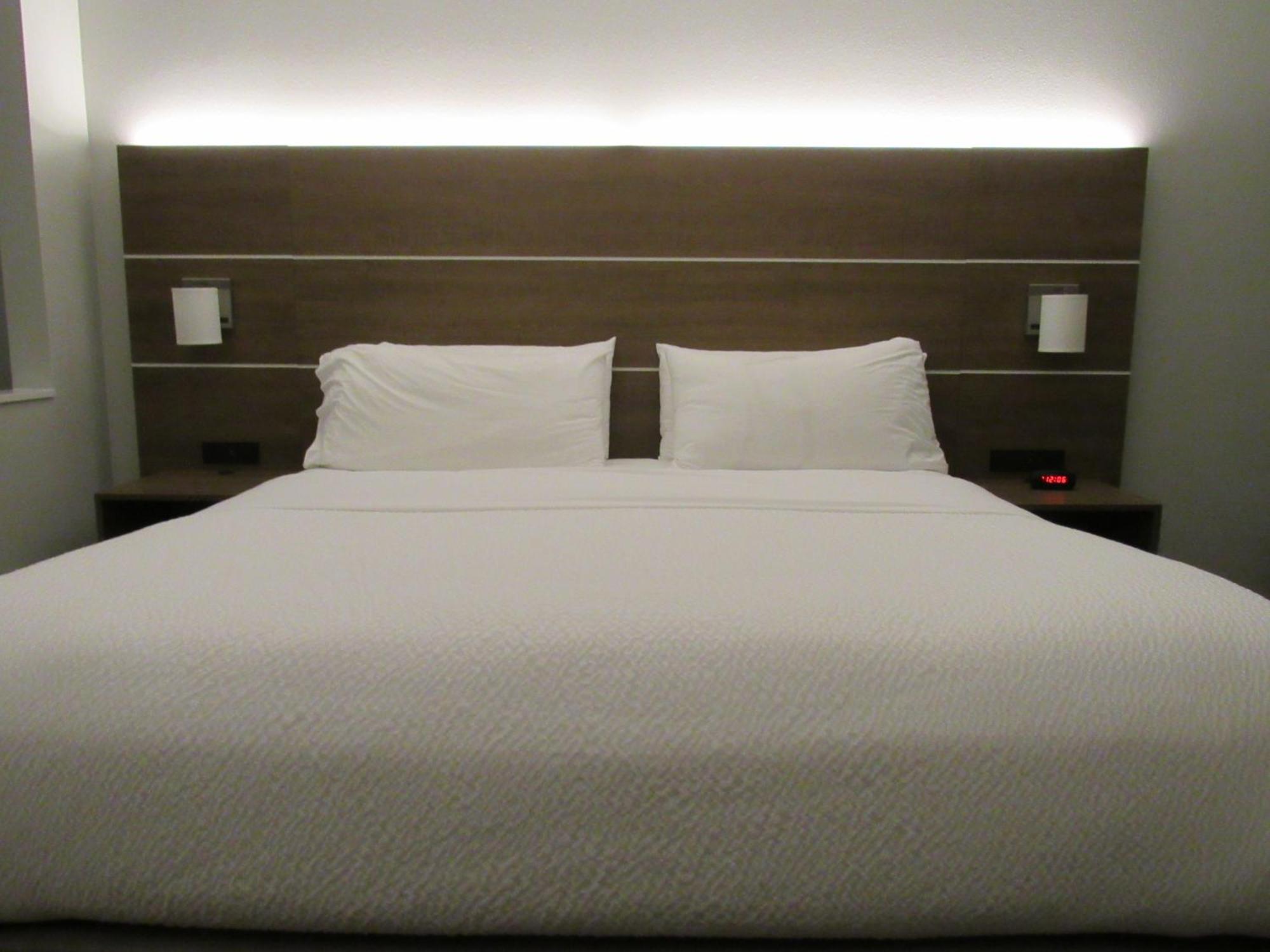Holiday Inn Express Hotel & Suites Lincoln South By Ihg Esterno foto