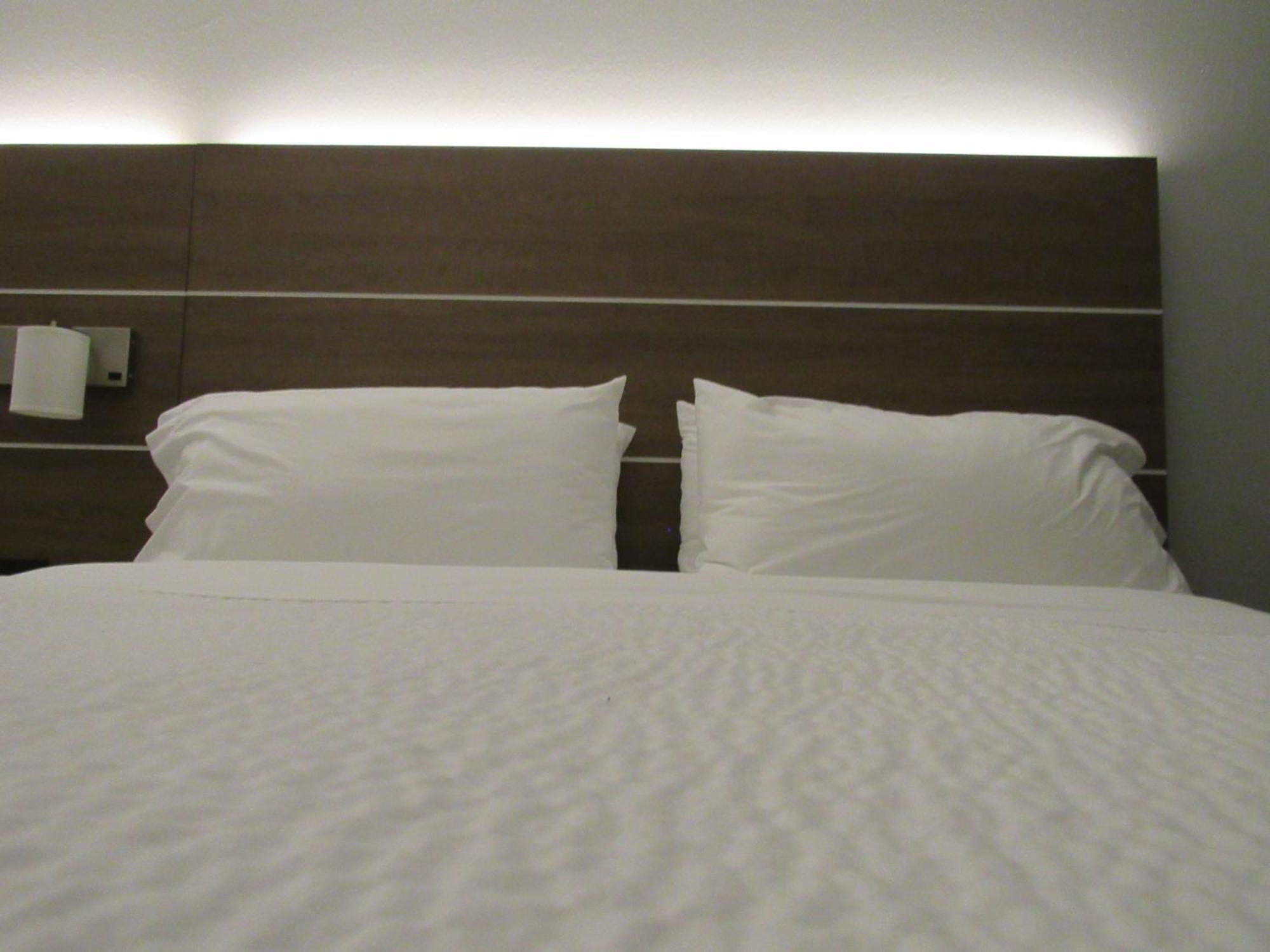 Holiday Inn Express Hotel & Suites Lincoln South By Ihg Esterno foto