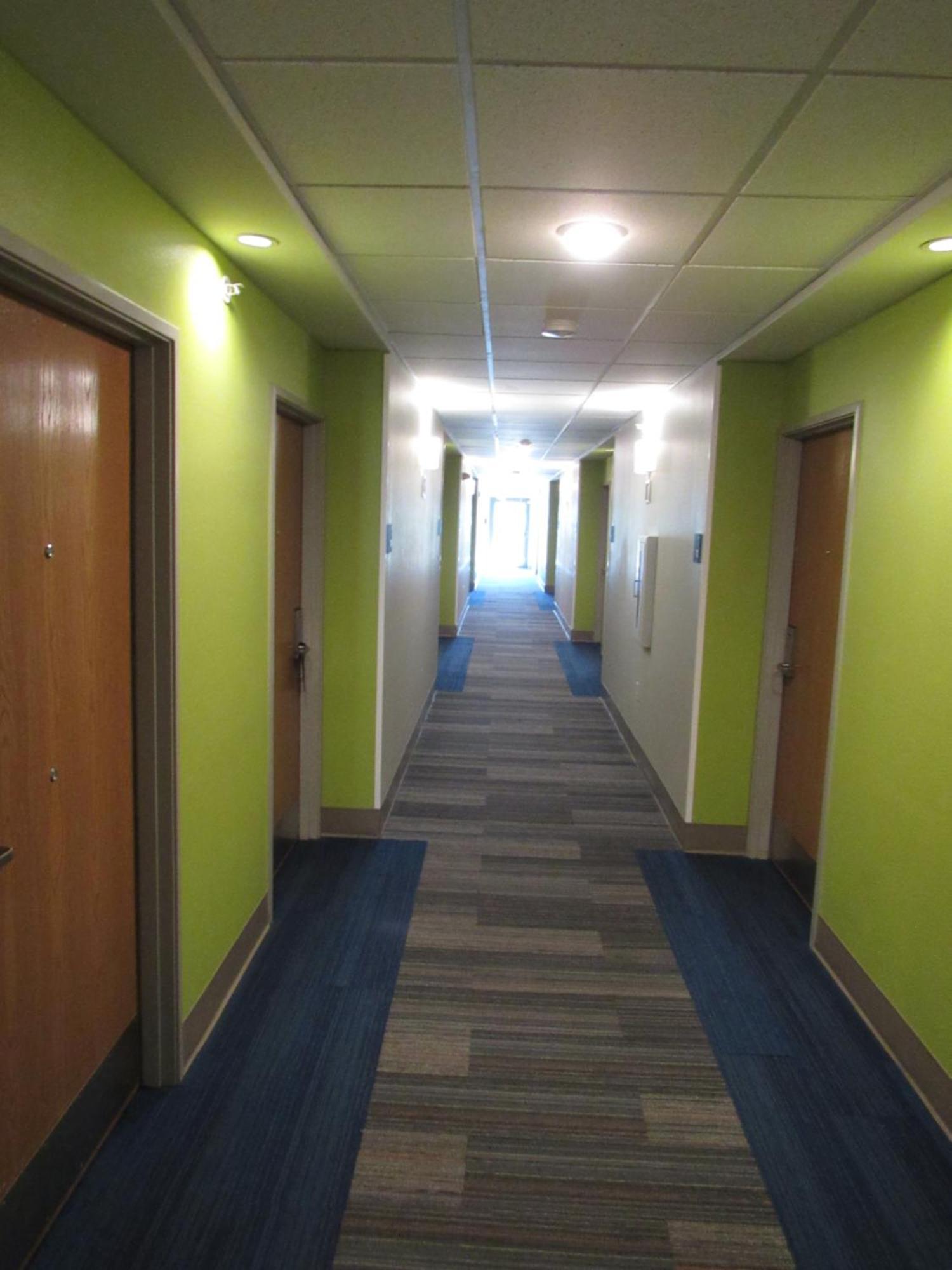 Holiday Inn Express Hotel & Suites Lincoln South By Ihg Esterno foto