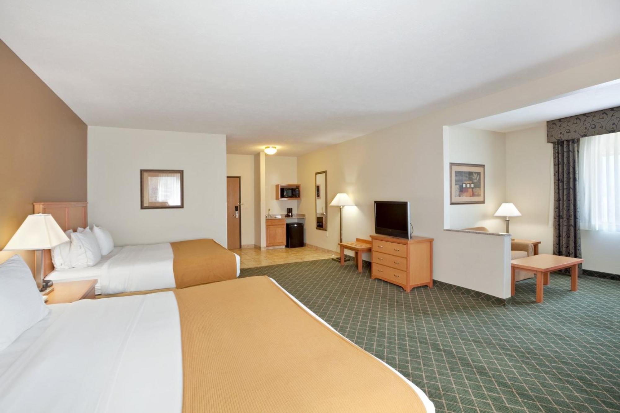 Holiday Inn Express Hotel & Suites Lincoln South By Ihg Esterno foto